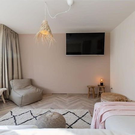 Alejandro - Lovely 2 Bedroom Apartment In Остенде Экстерьер фото